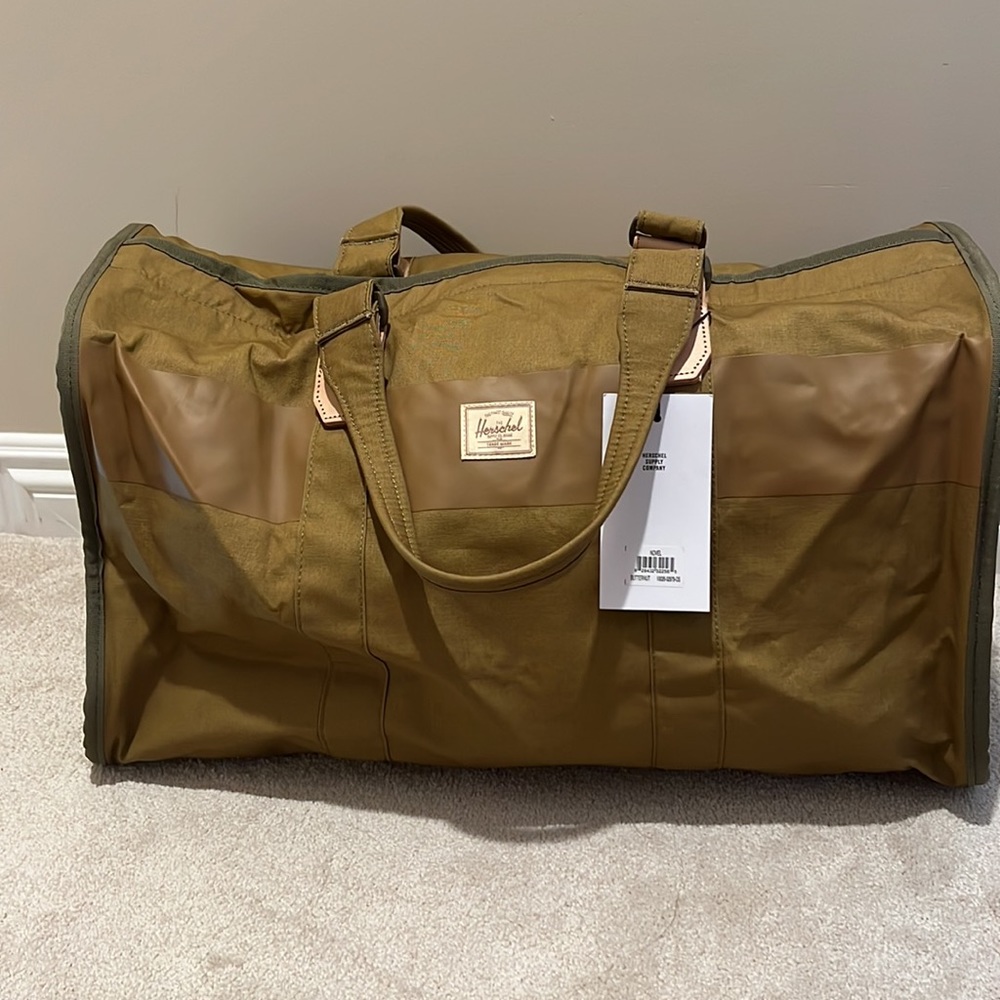 Herschel novel duffel